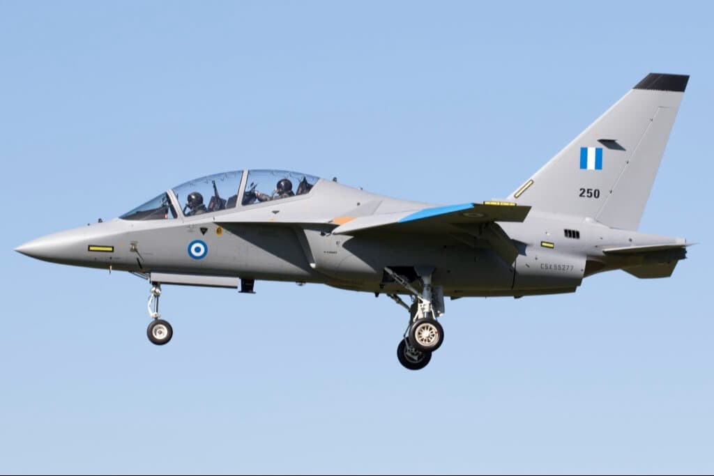 Yunanistan’ın dördüncü M-346 uçağı görüntülendi