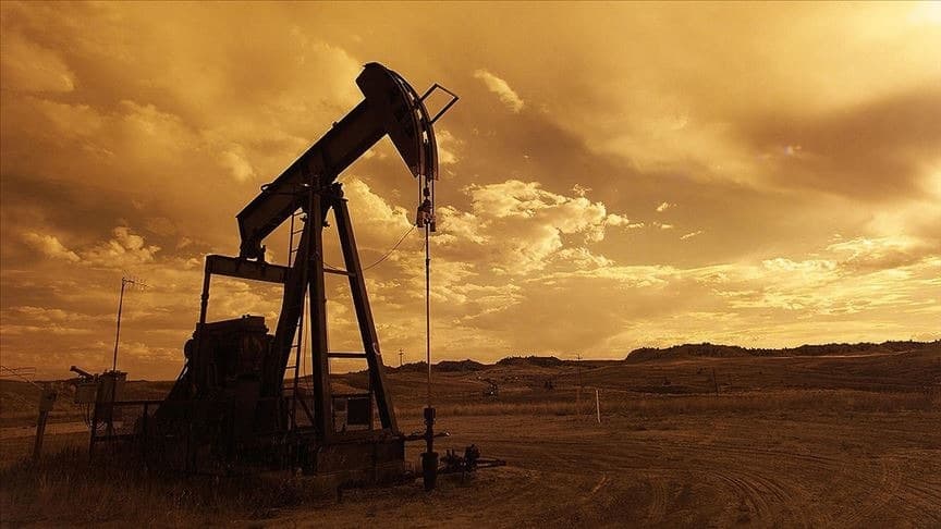 ABD petrol fiyatı tahminini yükseltti