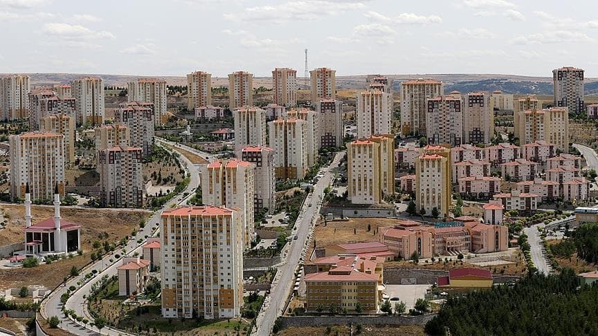 Konut satışları yeniden 100 bin adedin üzerinde