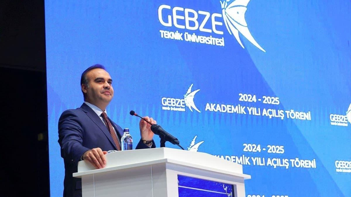 Sanayi ve Teknoloji Bakanı Kacır, Gebze Teknik Üniversitesinde konuştu: Türkiye'nin AR-GE çalışanlarının sayısı 300 bine yaklaştı