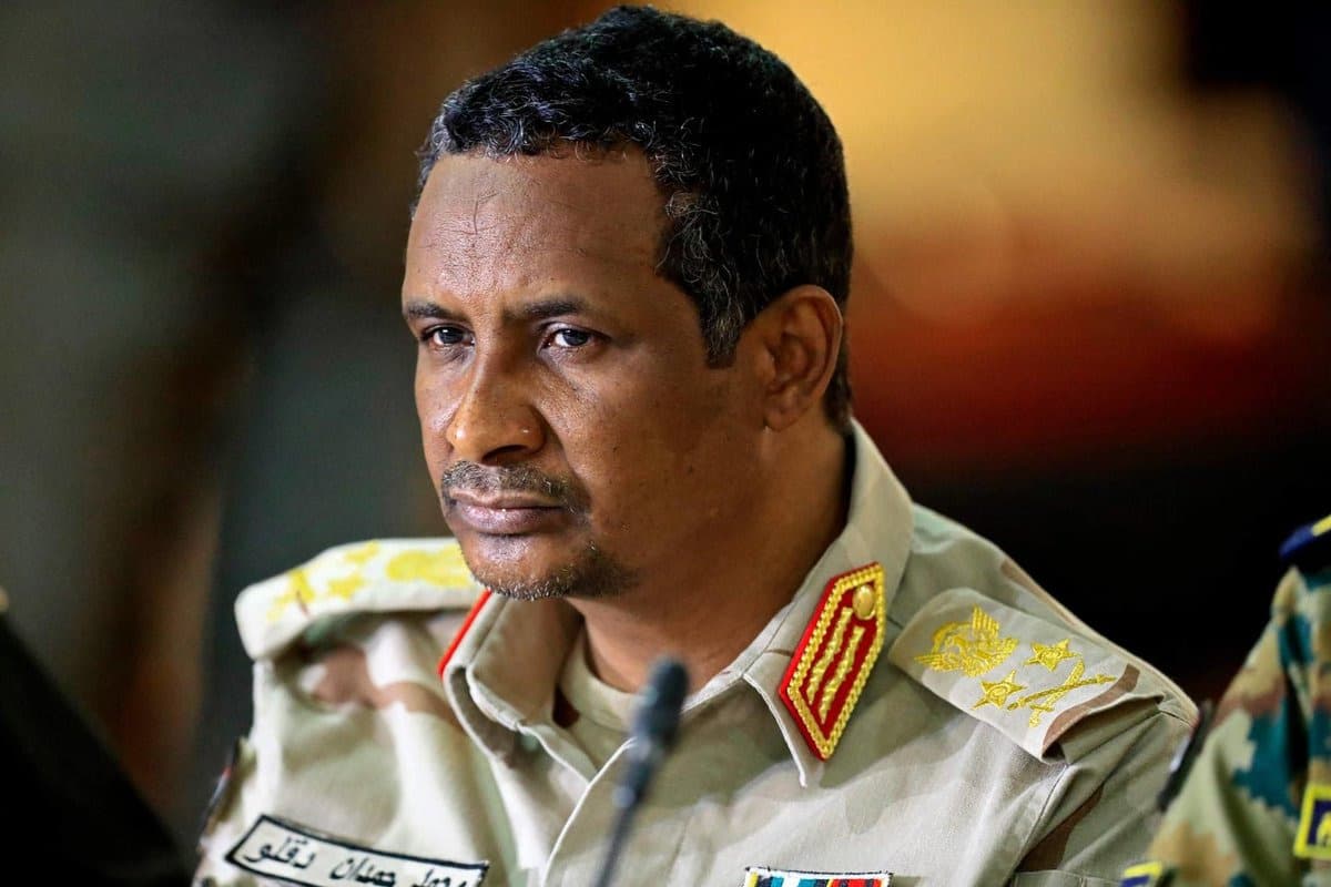 Sudan: HDK Komutanı'nın siyasilerle anlaşması ülkenin bölünmesine ortam hazırlıyor
