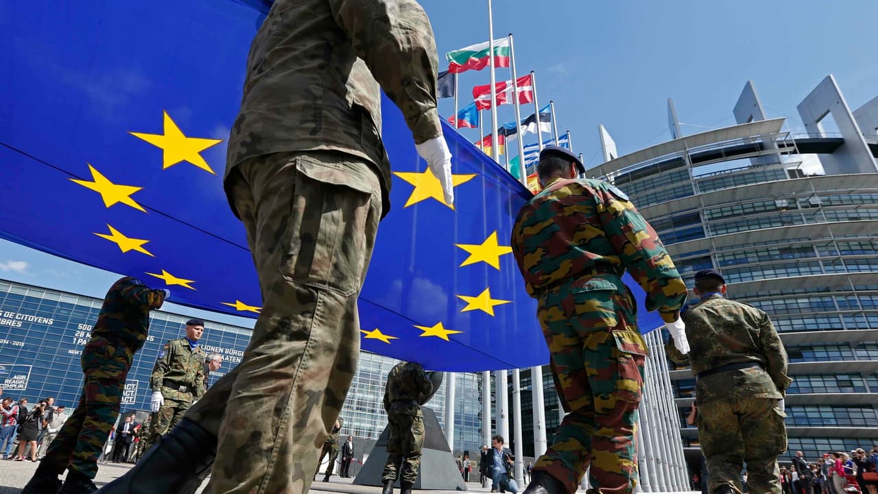 Avrupa, Amerika olmadan kendisini savunabilir mi?