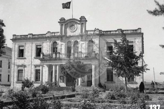 Antakya'da gerçekleşen son depremde tarihi Vilayet binası da yıkıldı