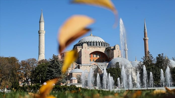Ayasofya'da depreme karşı güçlendirme çalışması başlatılacak