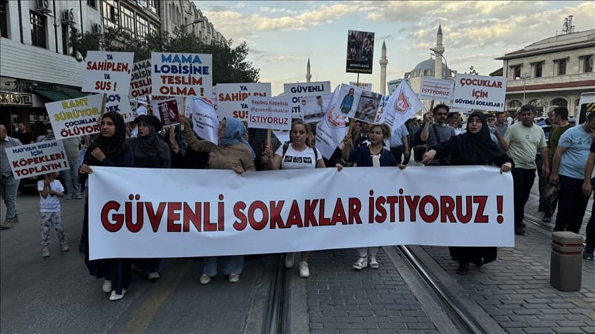 Konya'da "Başıboş Köpek Sorunu'na 'Dur' Dedi" Etkinliği