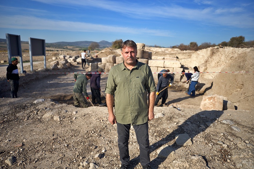 Antik kentin, Luvilerin kültür bölgesinin merkezinde yer aldığını anlatan Demir, şöyle konuştu: