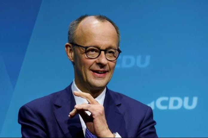 Almanya seçimlerini Hristiyan Demokratlar kazandı