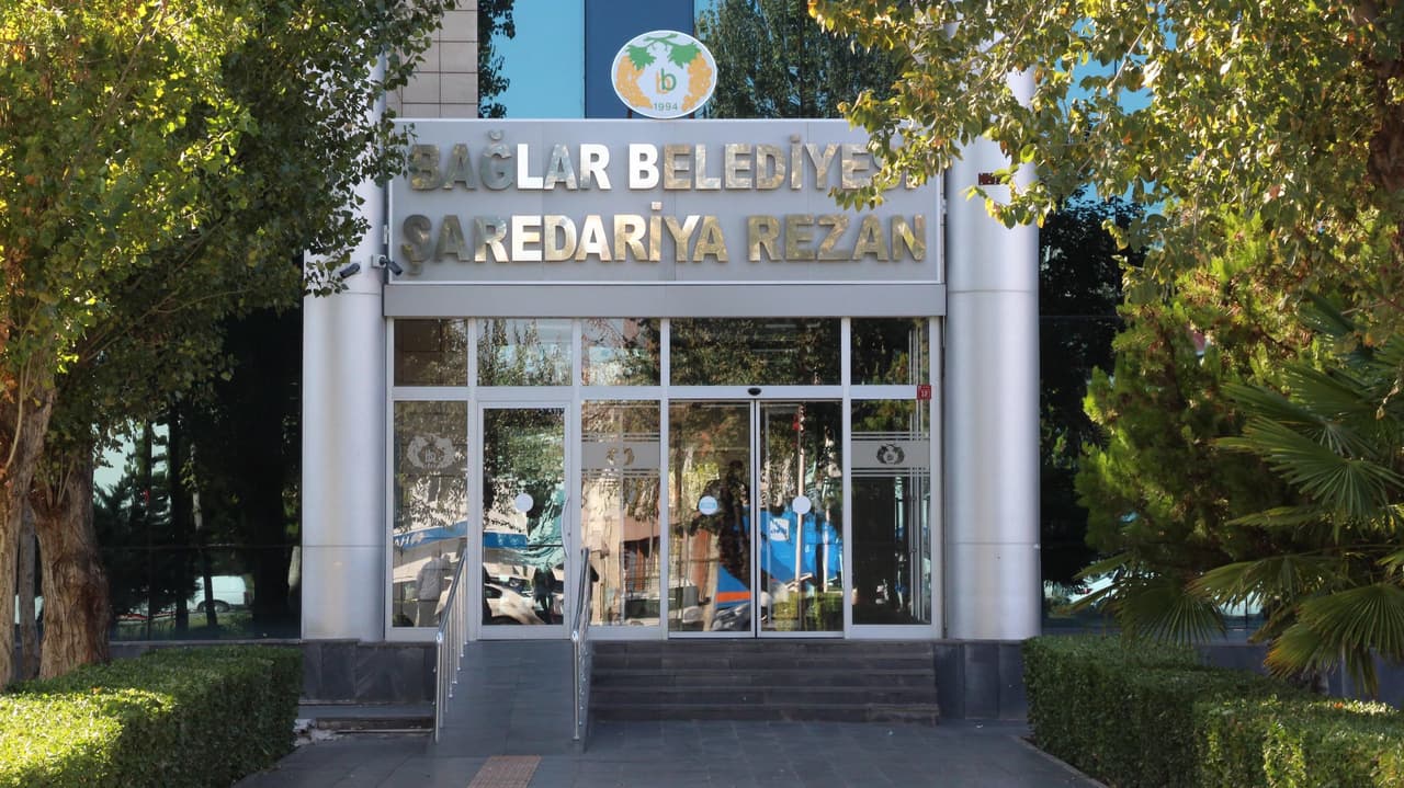 Diyarbakır Bağlar'da Rüşvet: Belediye Başkanı 15 Yıl Hapis İstendi