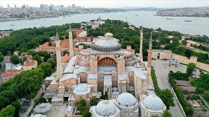 Bütün görkemiyle dünden bugüne Ayasofya'nın hikayesi