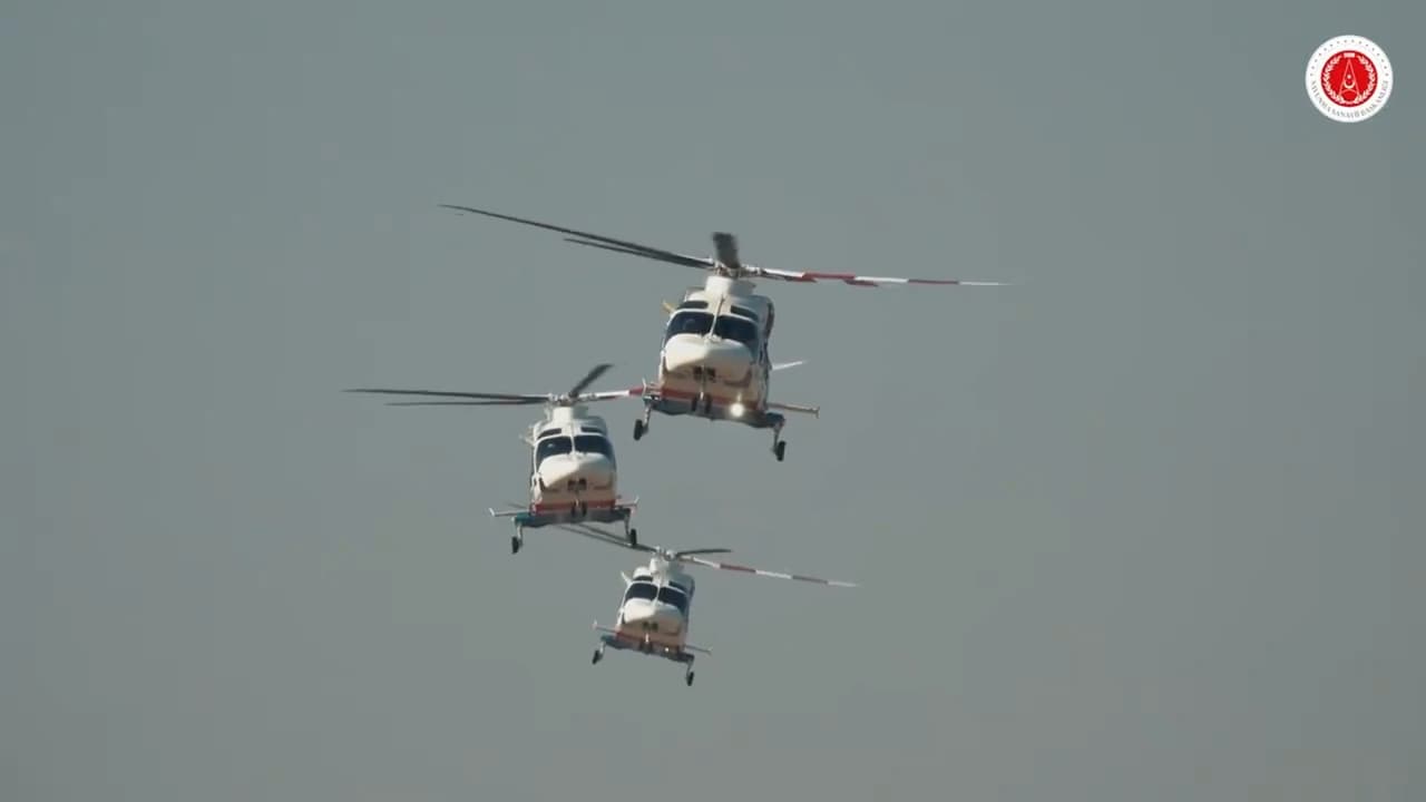Jandarma'nın GÖKBEY helikopteri, 30 Ağustos Zafer Bayramı'nda Gök Vatan’da