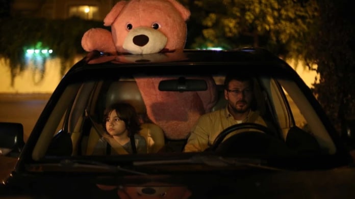 Bu akşam TV’de yerli sinema var! Ben ve Babam-Vatan oyuncuları kimler? Ben ve Babam-Vatan konusu nedir, nerede çekildi?