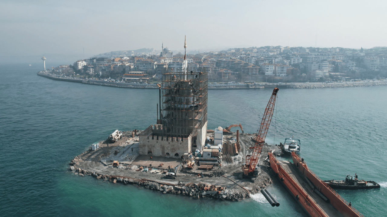 Kız Kulesi'nde Restorasyon: Beton Altında Deniz Mucizesi
