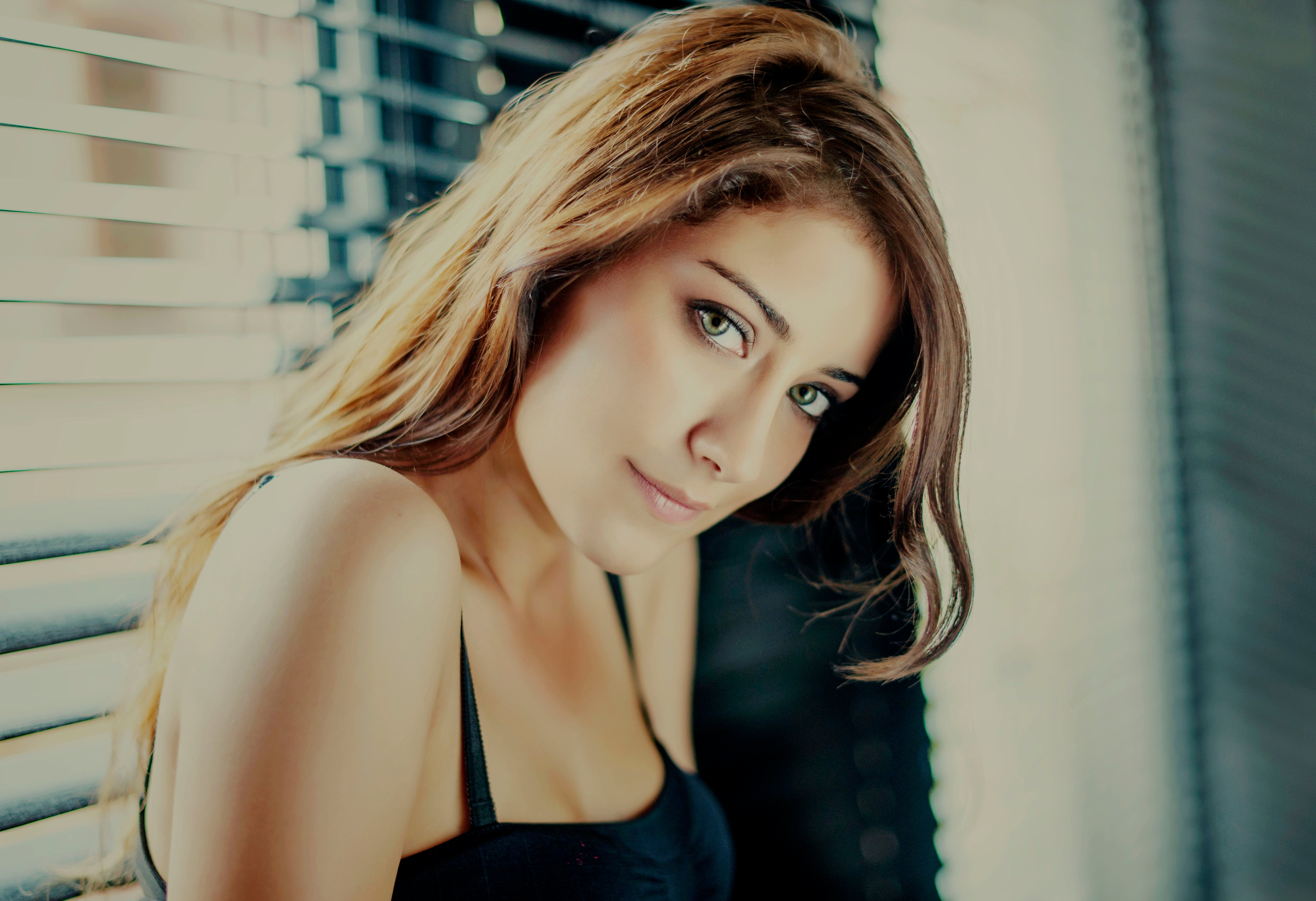 Hazal Kaya&nbsp;