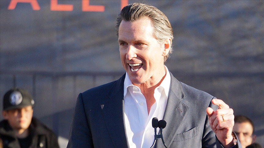 California Valisi Gavin Newsom