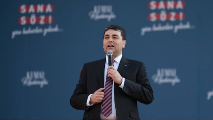 Demokrat Parti’de sürpriz kongreye istifa tepkisi