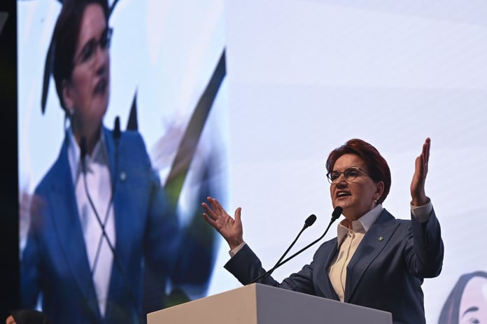 Akşener'den Anayasa Mahkemesine bireysel başvuru
