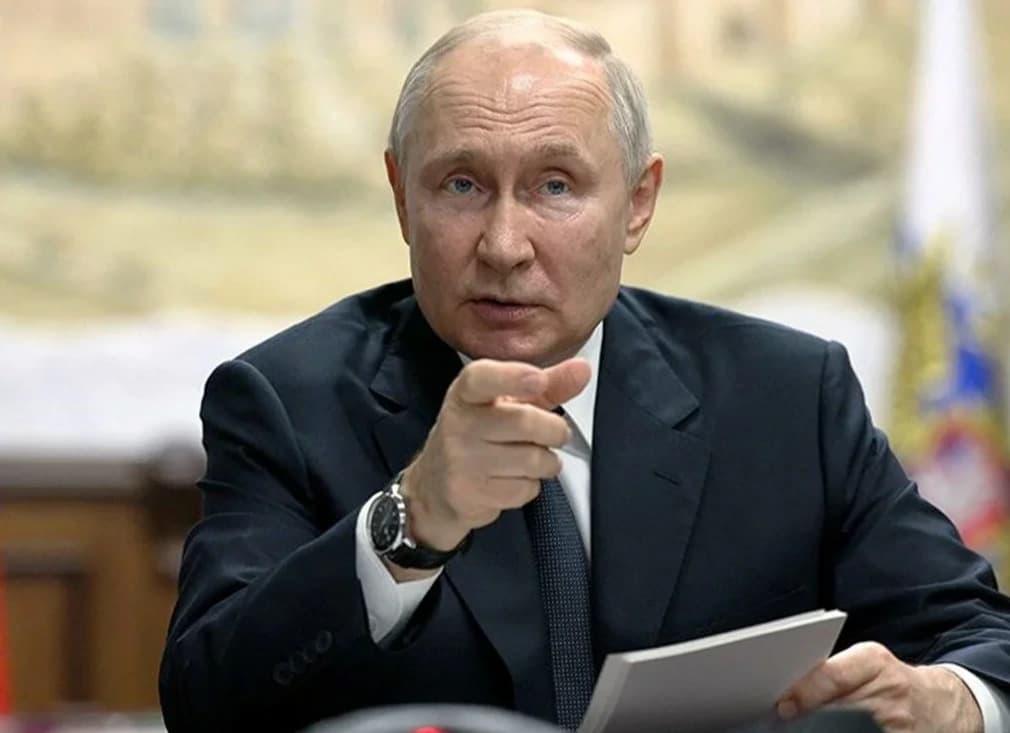 Putin: Batı Toprakları Stalin Armağanı, Unutmayın!