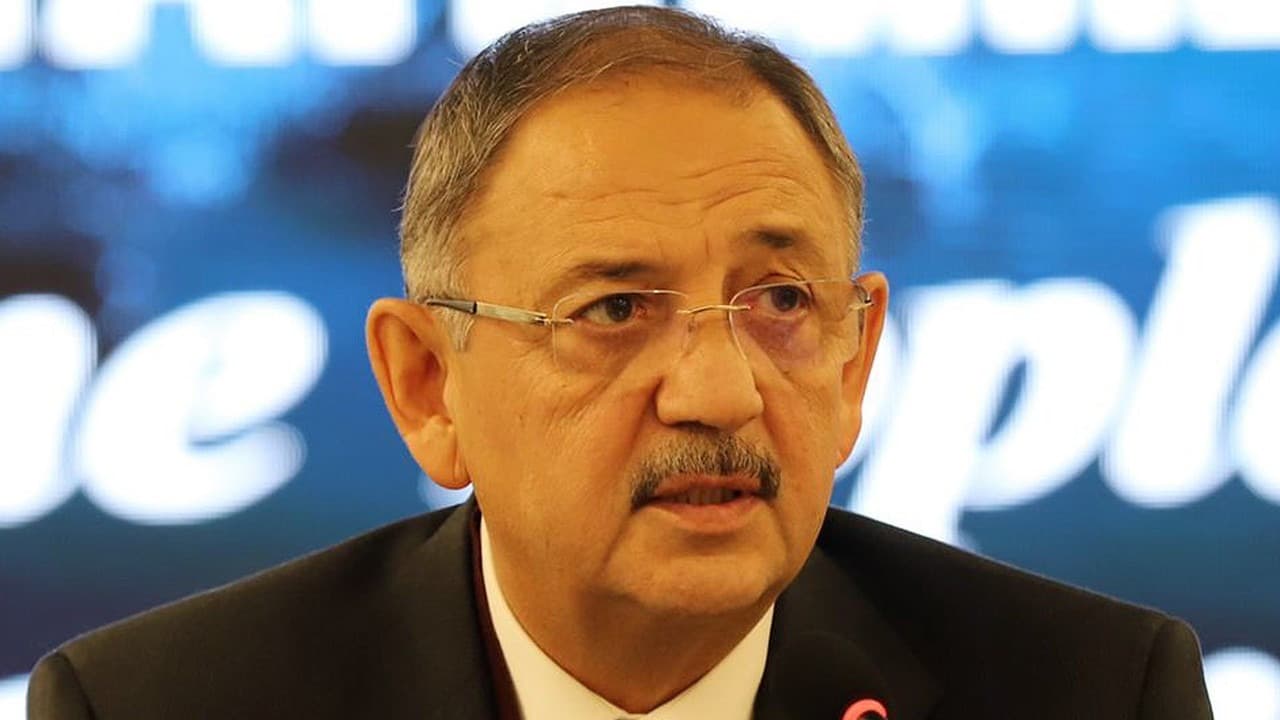 Mehmet Özhaseki neden istifa etti?