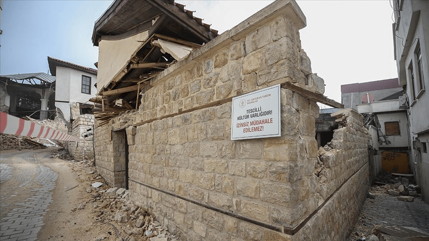 Dulkadiroğlu'ndaki tarihi yapılar depremler sonrası onarılacak