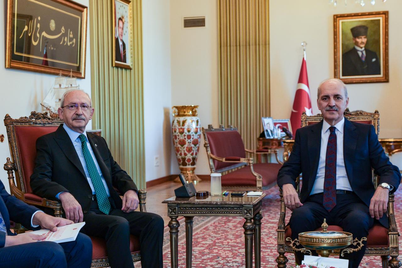 Kılıçdaroğlu, Meclis Başkanı Kurtulmuş’u ziyaret ederek kimlere mesaj verdi?