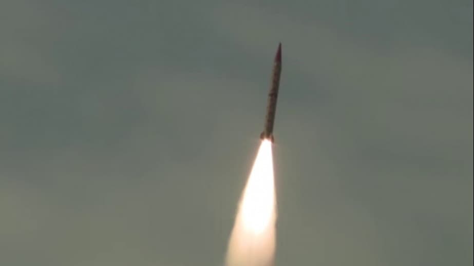 Pakistan, Shaheen-II Füzesini Başarıyla Test Etti