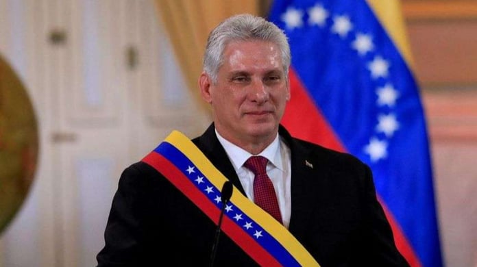 Küba'nın yeniden seçillen lideri Miguel Diaz-Canel