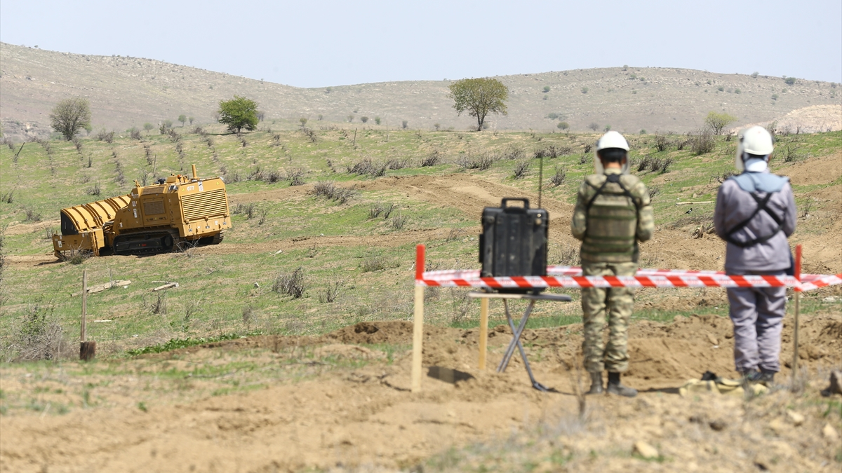 Azerbaycan, MEMATT'tan memnun