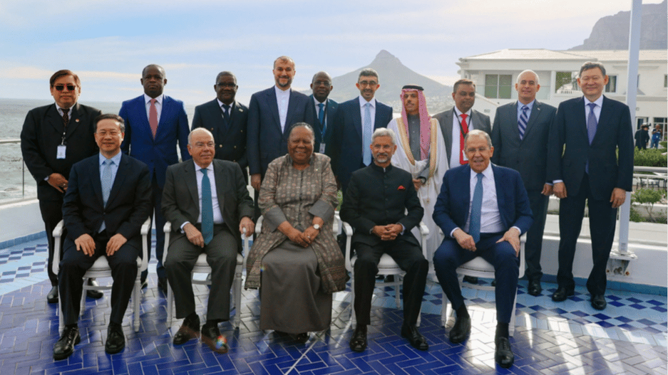 Suudi Arabistan ve İran BRICS'e üyelik yolunda