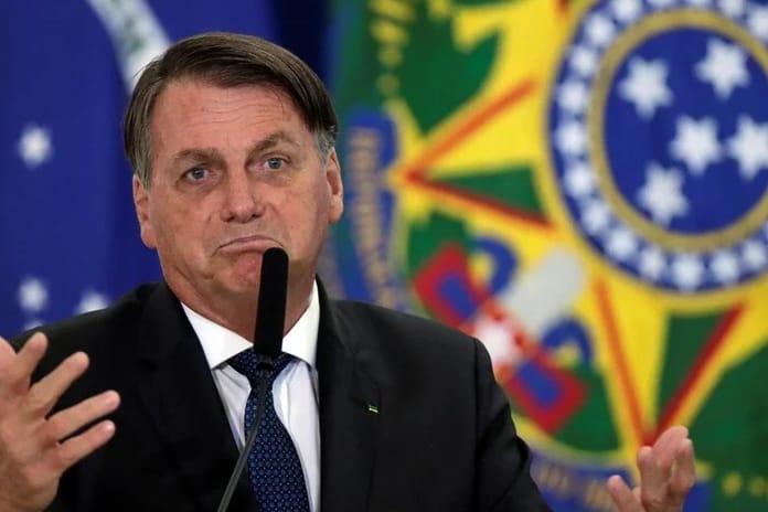 Brezilya'da, Eski Devlet Başkanı Bolsonaro'ya "kara para aklama" suçlaması