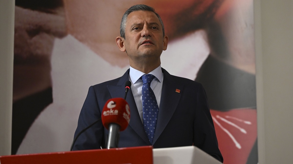 CHP Genel Başkanı Özgür Özel