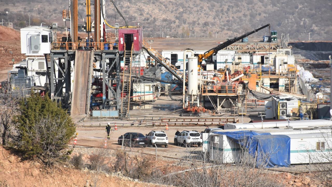 Cudi ve Gabar dağlarında petrol kuyuları