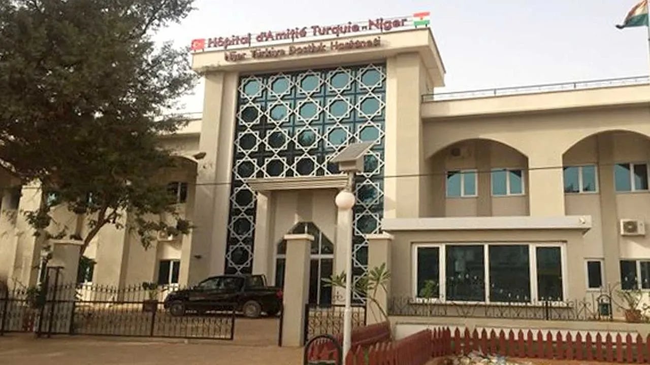 Nijer'de inşaa edilen Türkiye-Nijer hastane