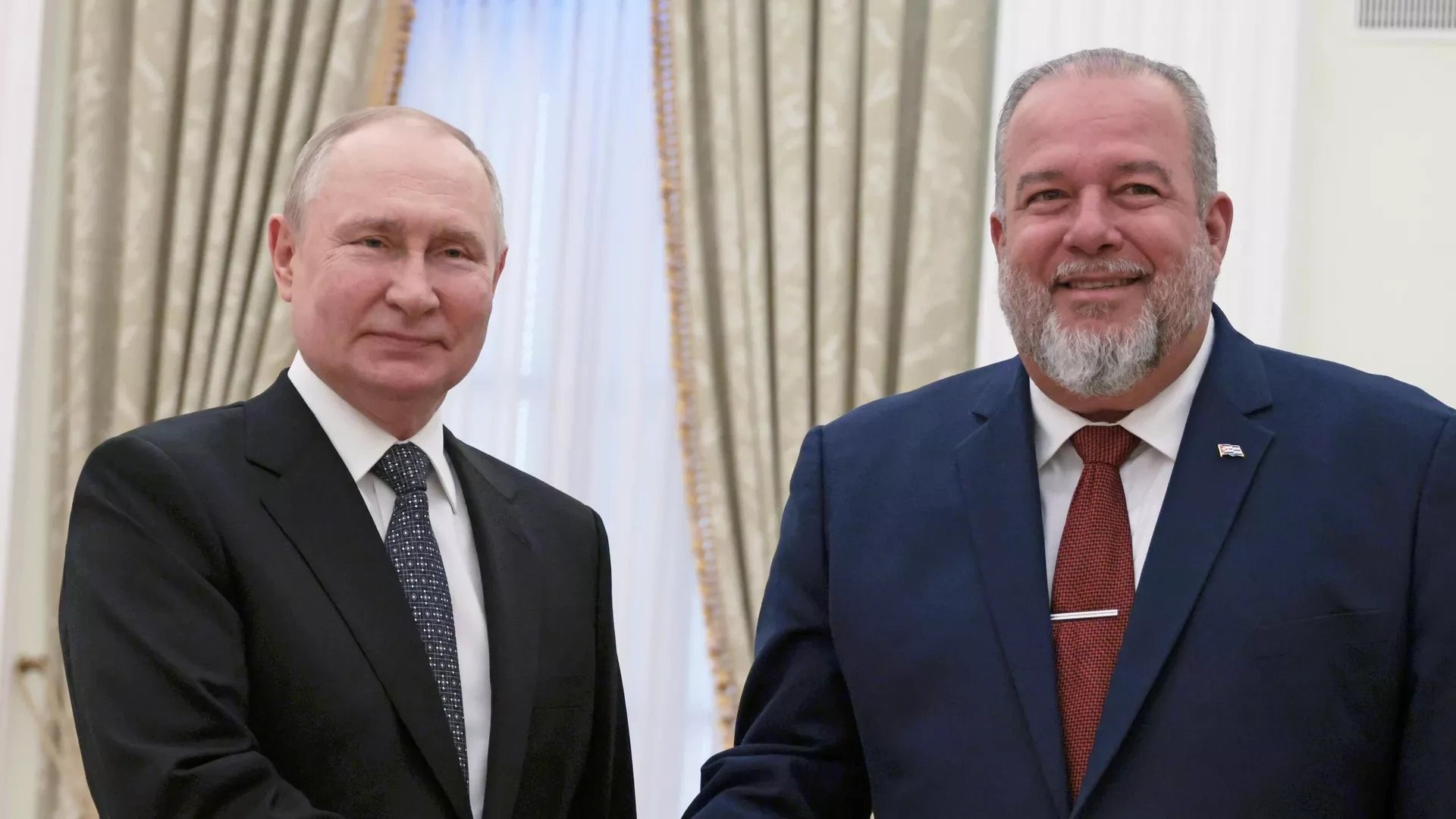 Rusya Devlet Başkanı Vladimir Putin bugün Kremlin’de Küba Başbakanı Manuel Marrero Cruz ile bir araya geldi.<br>