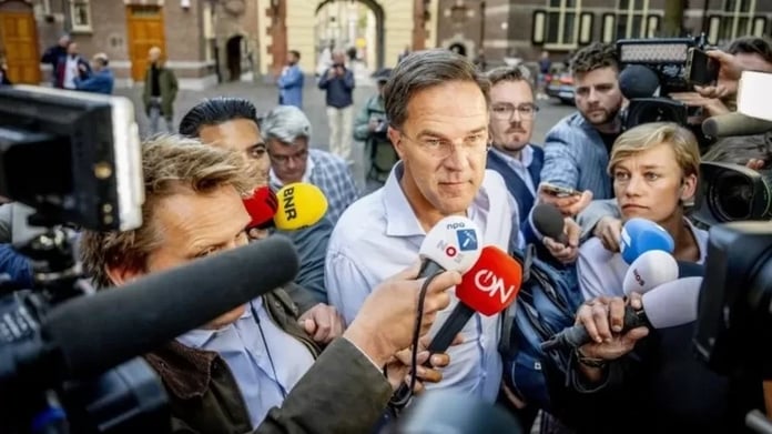 Hollanda'da göç politikası konusundaki anlaşmazlığı aşamayan hükümet düştü