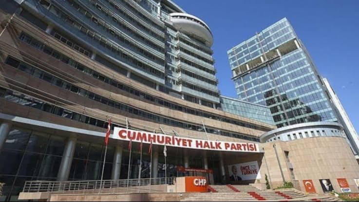 Ekrem İmamoğlu nereye koşuyor?