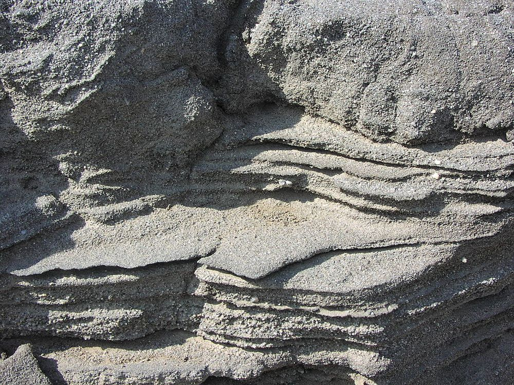 1910 Lakeview Gusher'dan Petrol Tabakaları, olaydan neredeyse yüz yıl sonra çekilmiş.