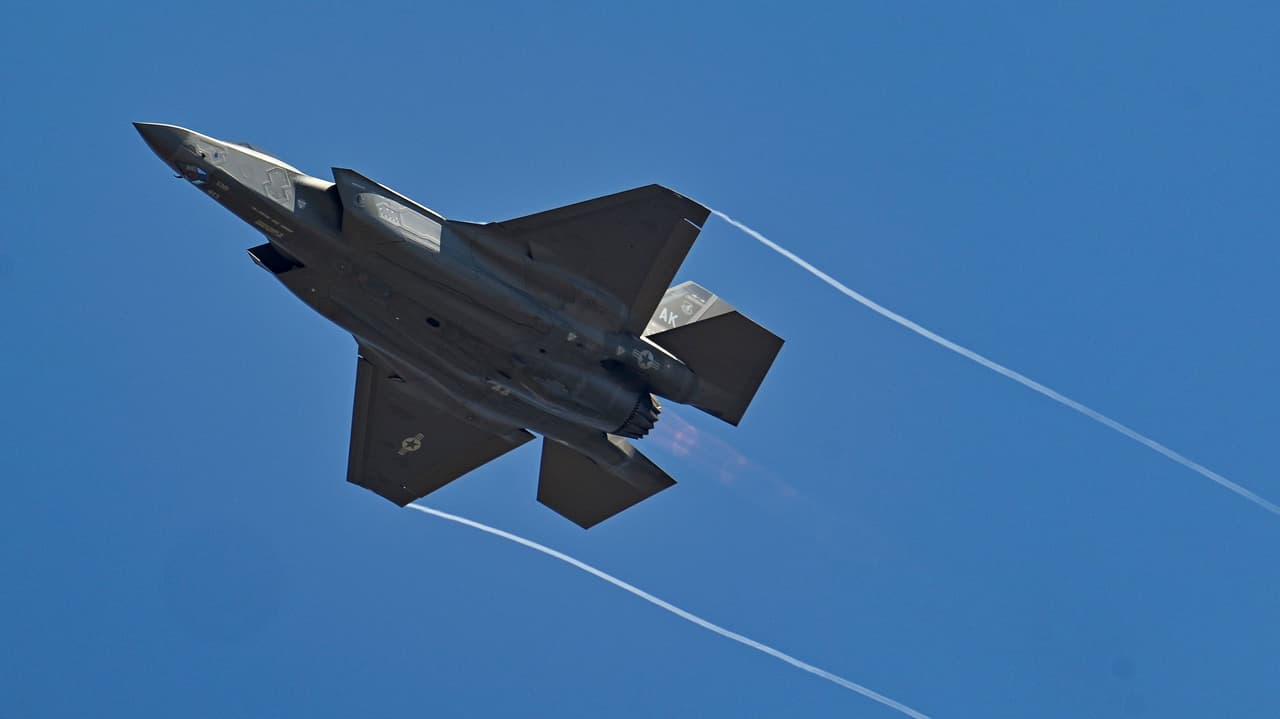 ABD, F-35'lerin hava koşullarından zararına tazminat verecek