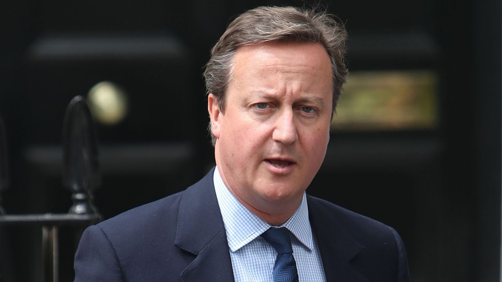 İngiltere Dışişleri Bakanı David Cameron