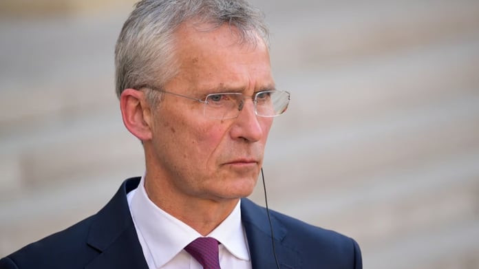 Jens Stoltenberg, NATO'nun mevcut gerçekler nedeniyle Pasifik'e yönelmesi gerektiğini söylüyor