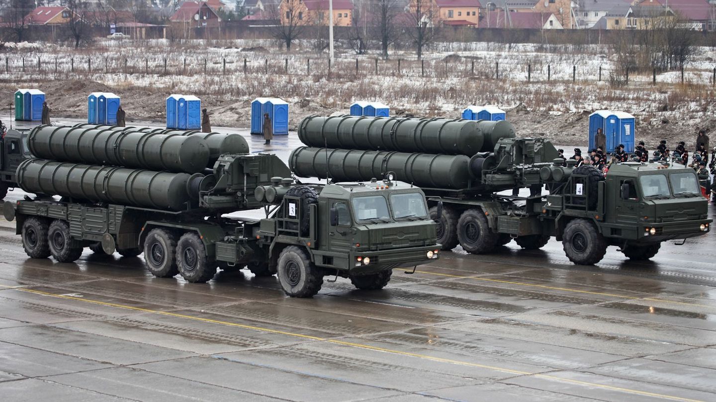 Hindistan Rusya'dan daha fazla 400 km menzilli füze almaya hazırlanıyor