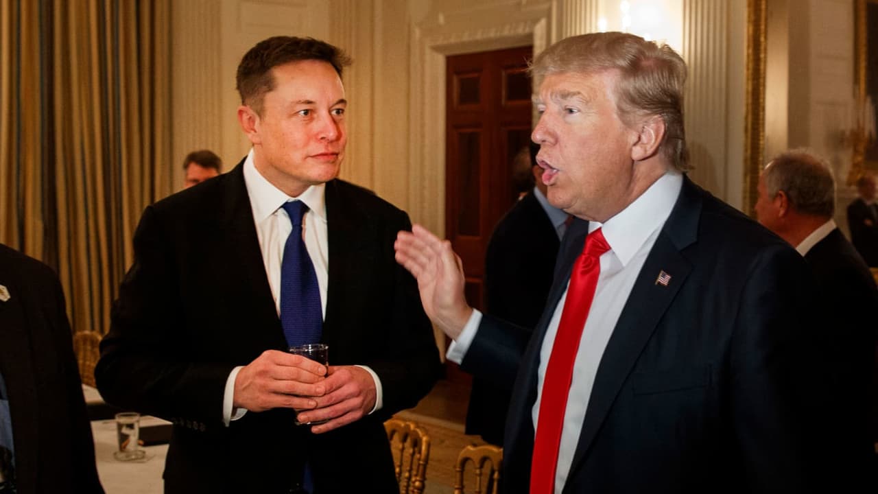Elon Musk, Trump’ın hesabının askıya alınma sürecini ifşa etti
