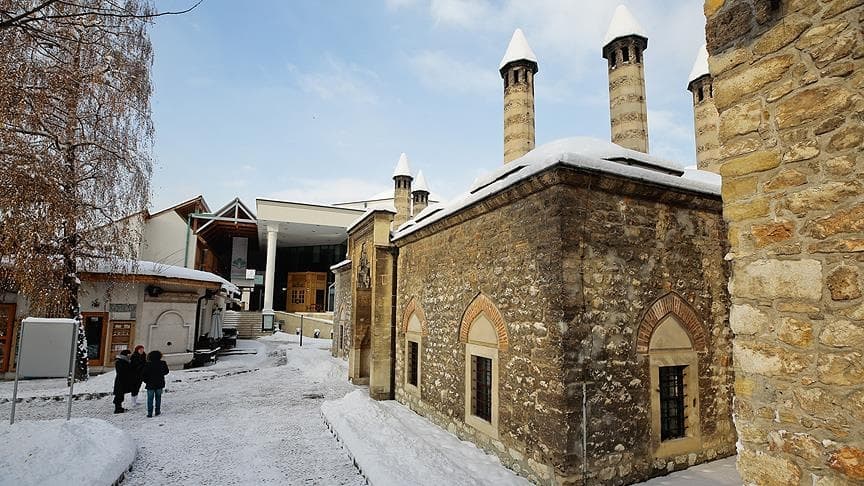 Bosna Hersek'in Osmanlı mirası eğitim kurumu Gazi Hüsrev Bey Medresesi 486 yaşında