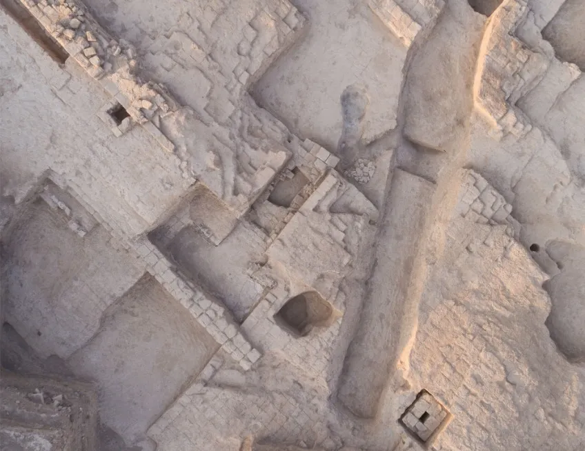 Tapınak, Büyük İskender'in doğumundan bin yıldan fazla bir süre önce, MÖ 1750 civarında terk edilmiş.