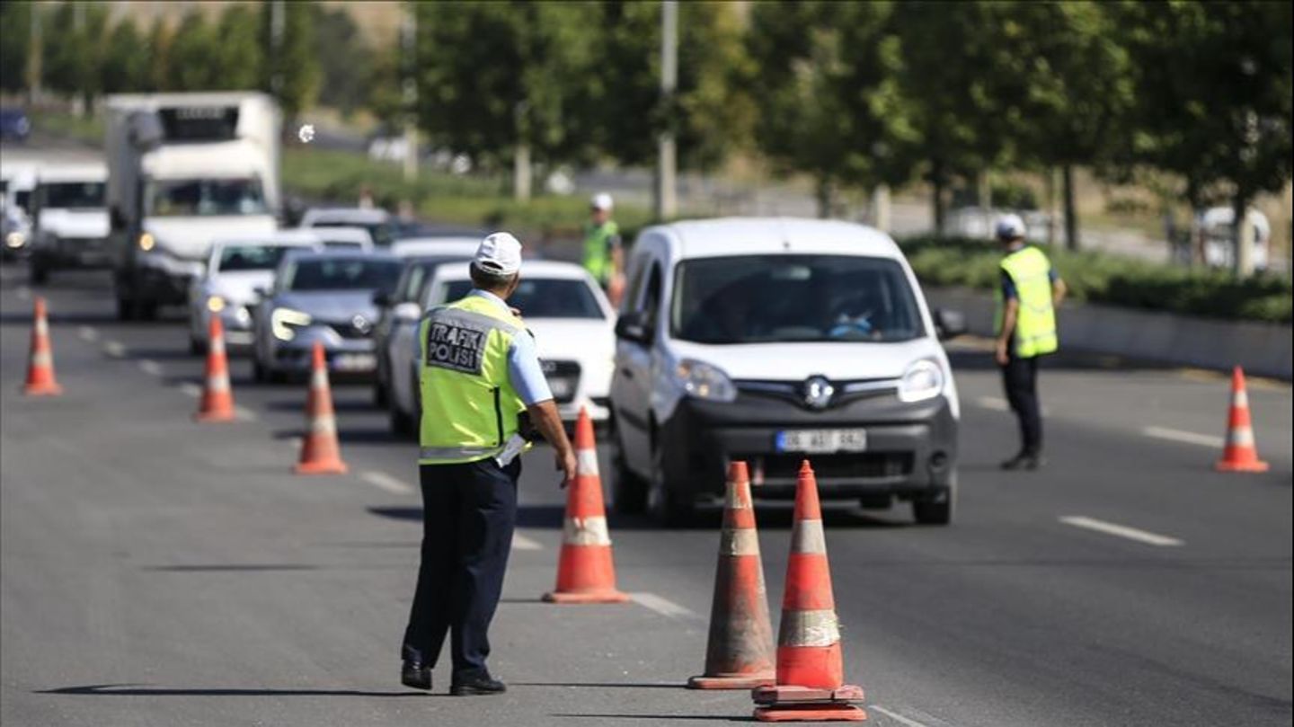 İstanbullular dikkat! Bugün bazı yollar kapalı