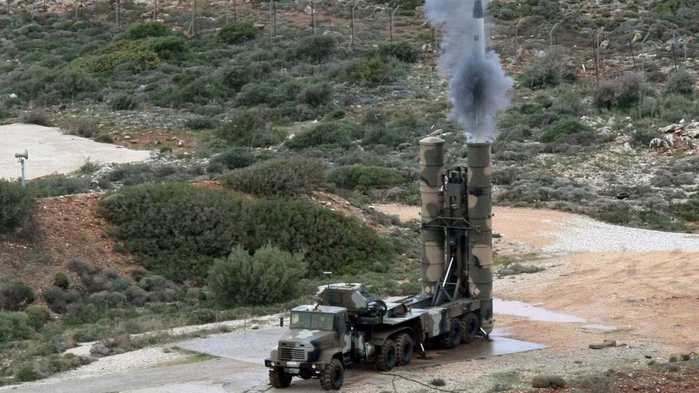 Yunanistan, Ukrayna'ya vaat ettiği S-300 ve Tor-M1 sistemlerini Ermenistan'a teslim edecek
