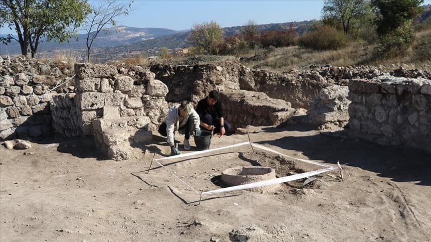 Karabük'teki antik kentte 1600 yıllık tohumlar bulundu