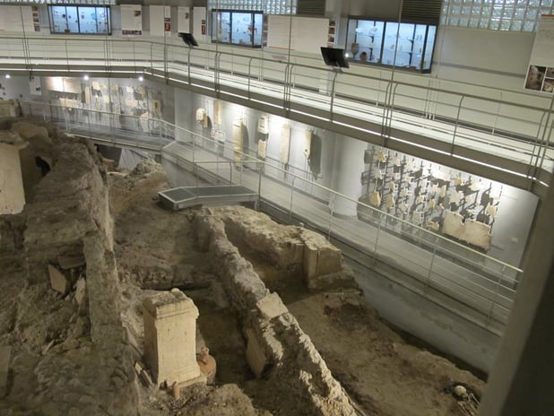 Vatikan ilk kez bir nekropolü halkın ziyaretine açıyor