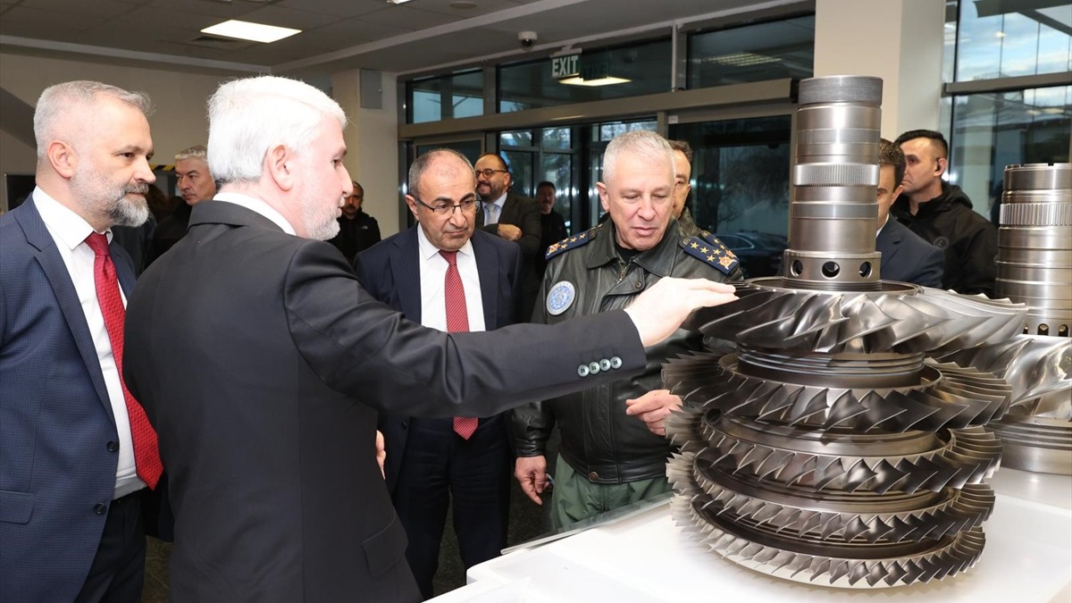 Hava Kuvvetleri Komutanı Orgeneral Kadıoğlu, TEI tesislerini ziyaret etti