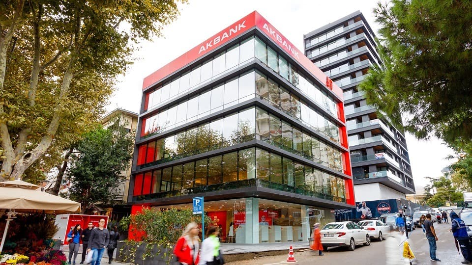 Akbank'ta genel müdür değişti