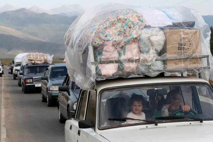 Karabağ'dan ayrılan Ermeniler geri dönebilirler